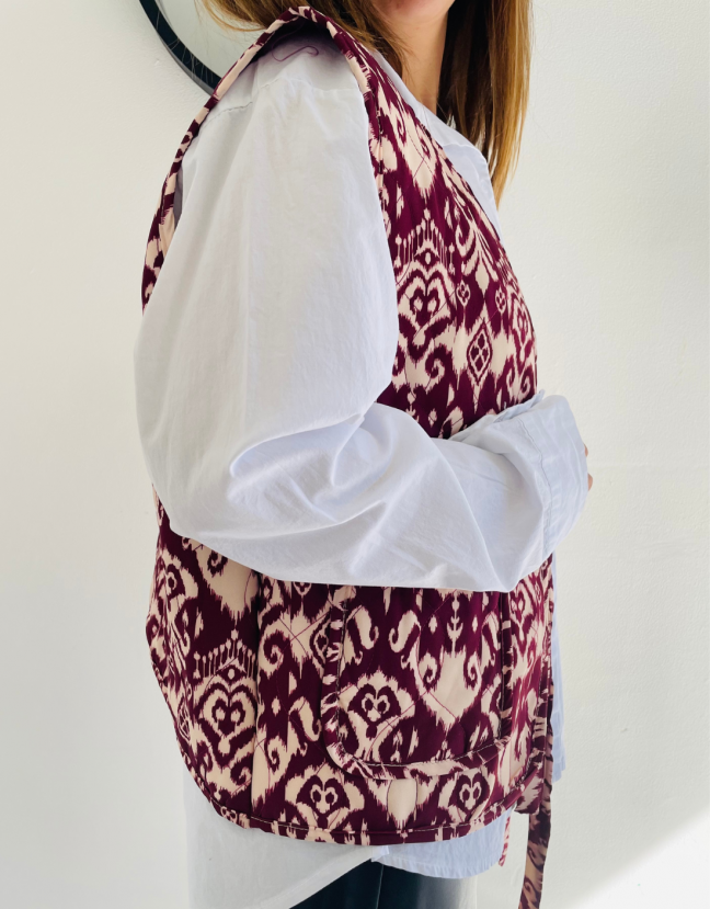 GILET MOTIF ROUGE